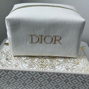 Authentic Dior Beauty Ivory White and Gold Makeup Cosmetic Bag Limited Edition